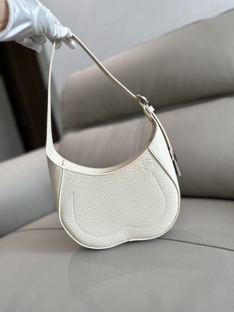 Bv*b*rry hobo bags